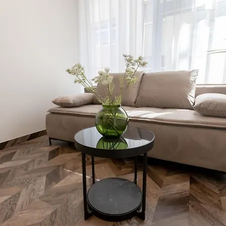 Laisve Boutique Apartments Kaunas Exterior photo
