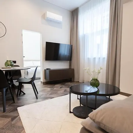Laisve Boutique Apartments Kaunas Exterior photo